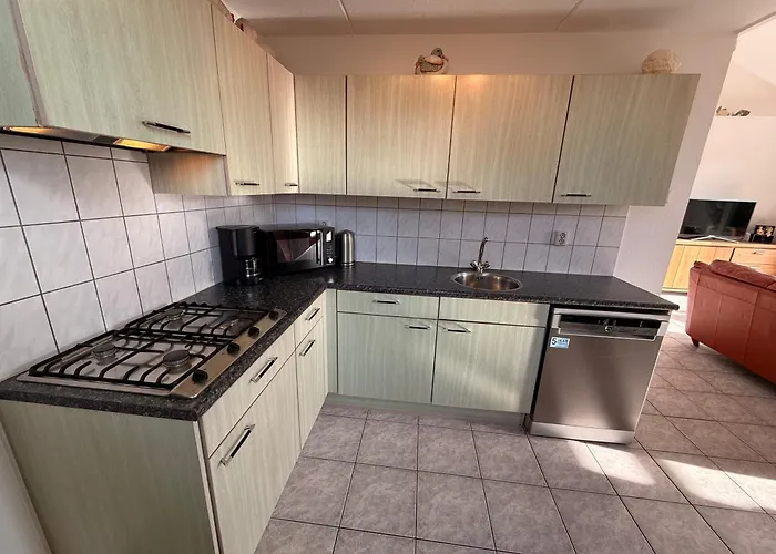 Albatros 190 Semesterbostad *