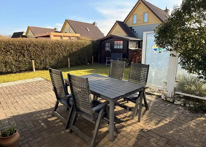 Semesterbostad Albatros 190 *